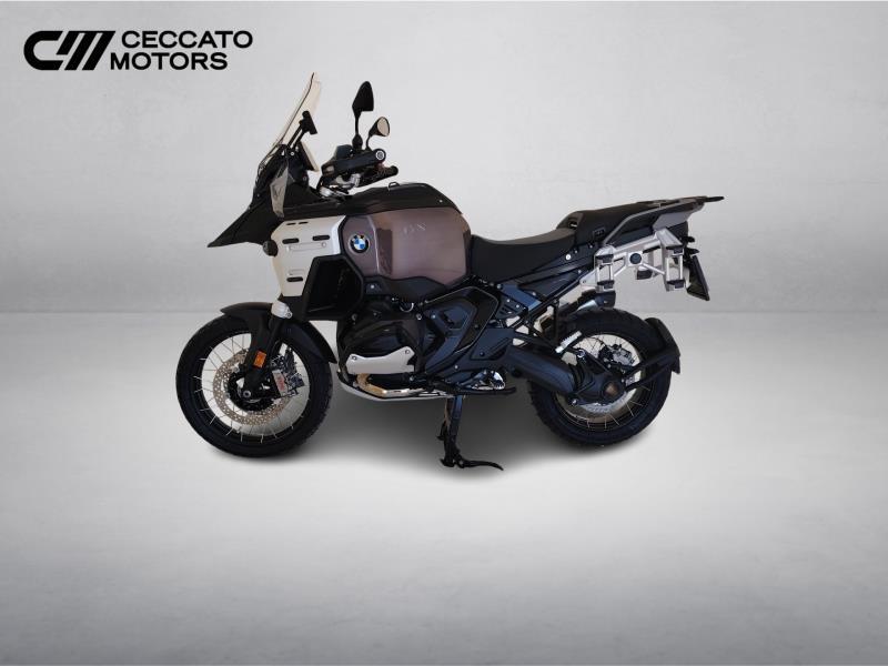 BMW R 1300 GS Adventure Triple Black