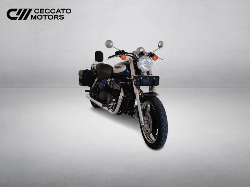 TRIUMPH Speedmaster 865 