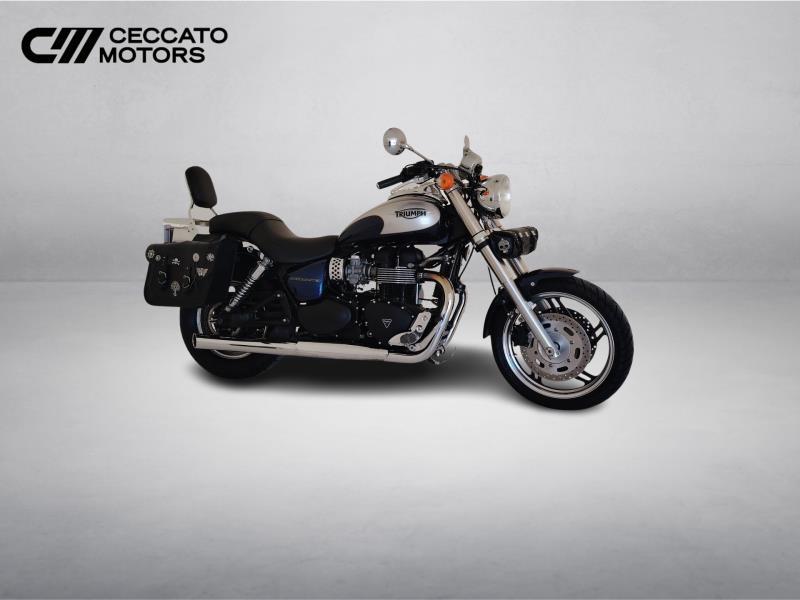 TRIUMPH Speedmaster 865 