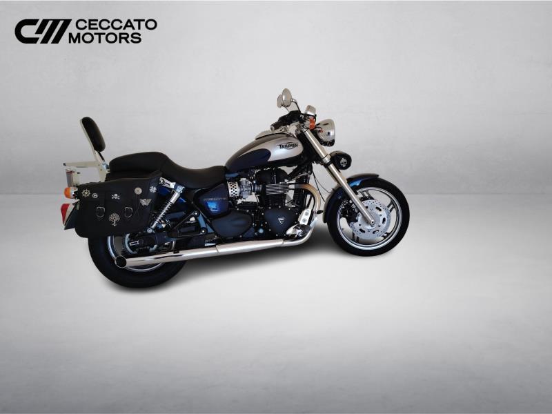 TRIUMPH Speedmaster 865 