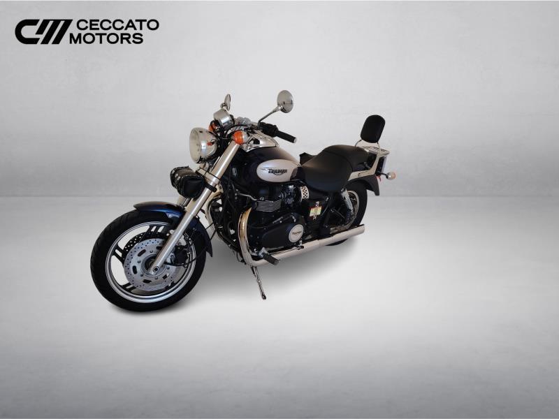 TRIUMPH Speedmaster 865 