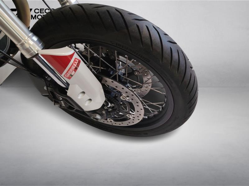MOTO GUZZI V85 TT Evocative Graphics Abs