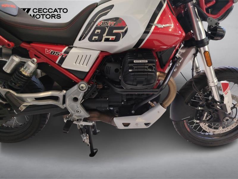 MOTO GUZZI V85 TT Evocative Graphics Abs