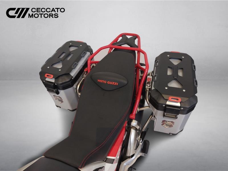 MOTO GUZZI V85 TT Evocative Graphics Abs
