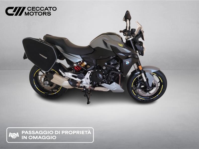 BMW F 900 R Exclusive Abs