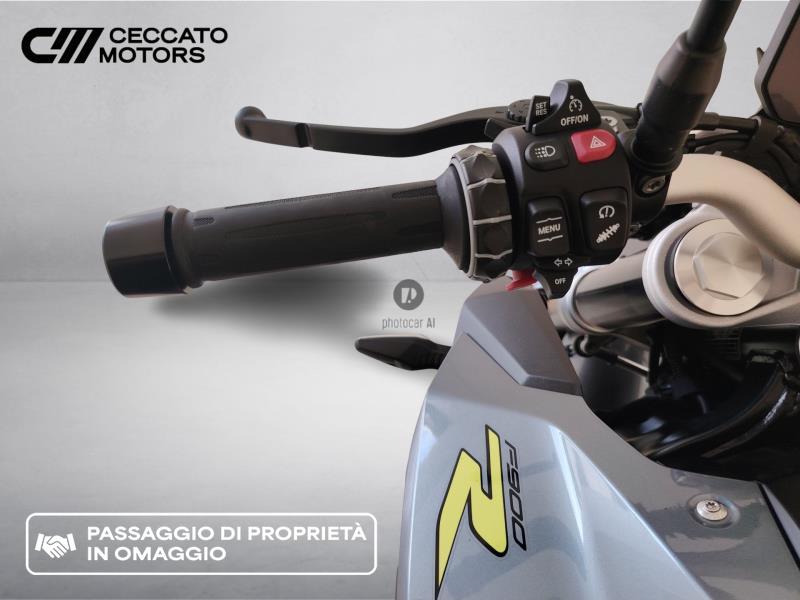 BMW F 900 R Exclusive Abs