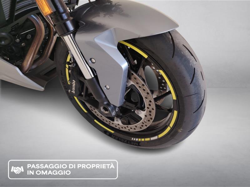 BMW F 900 R Exclusive Abs