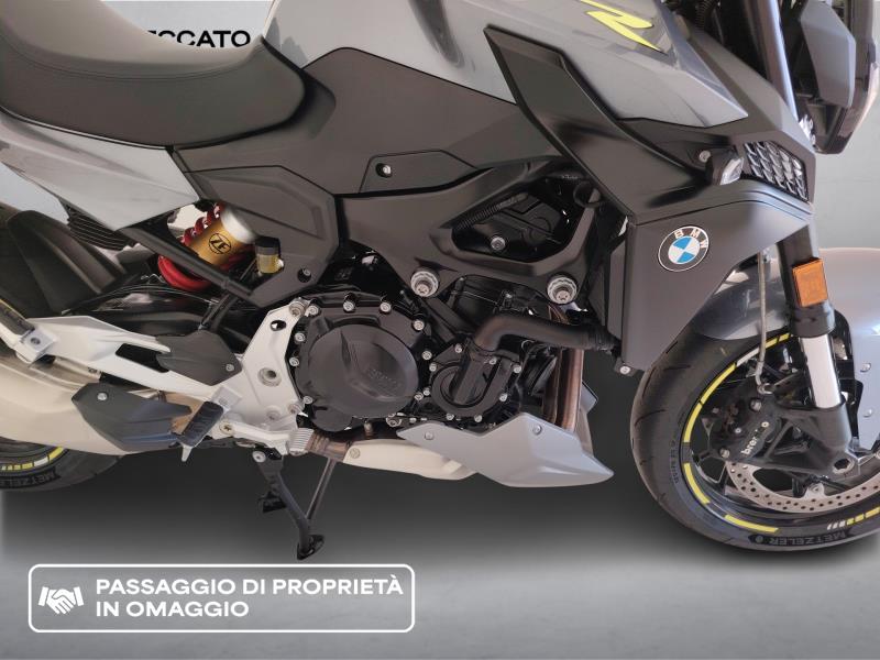 BMW F 900 R Exclusive Abs