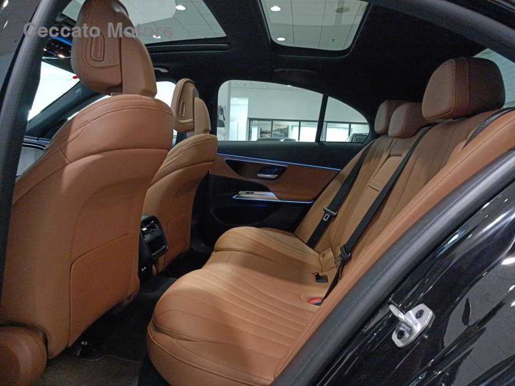 MERCEDES E 220 d amg line premium plus auto