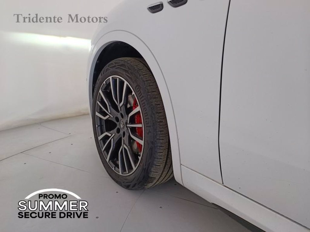 MASERATI Grecale 2.0 mhev modena 330cv auto