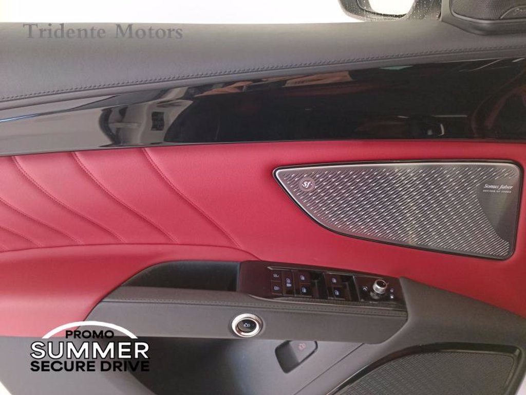MASERATI Grecale 2.0 mhev modena 330cv auto