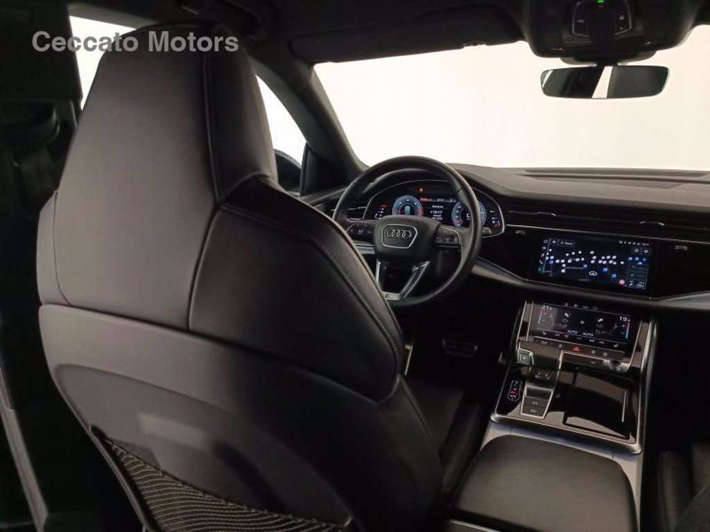 AUDI Q8 50 3.0 tdi mhev sport quattro tiptronic