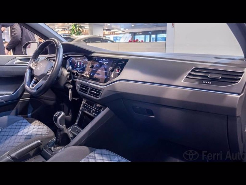 VOLKSWAGEN Taigo 1.0 tsi r-line 110cv