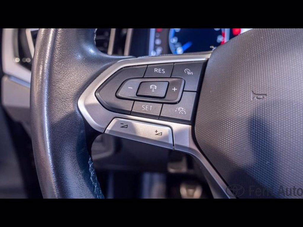 VOLKSWAGEN Taigo 1.0 tsi r-line 110cv