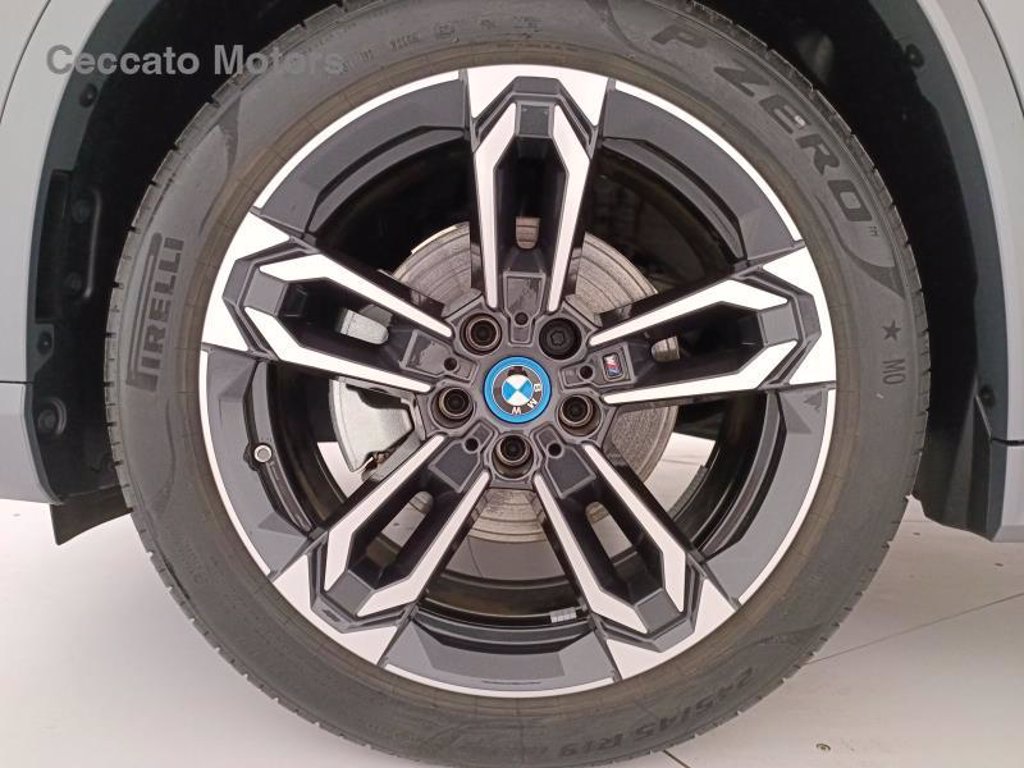BMW Ix1 edrive 20 msport