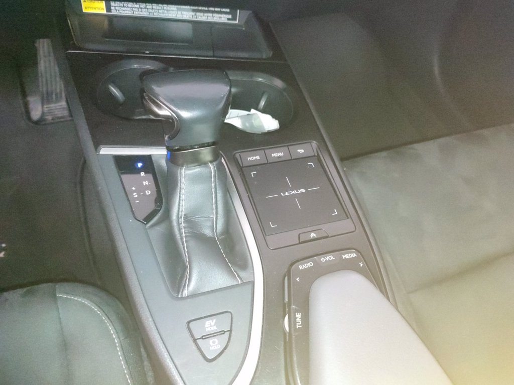 LEXUS Ux 250h 2.0 premium 2wd cvt