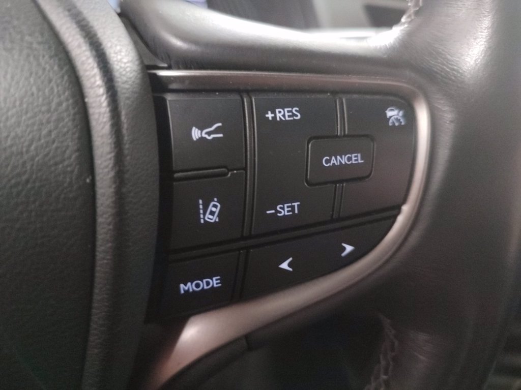 LEXUS Ux 250h 2.0 premium 2wd cvt