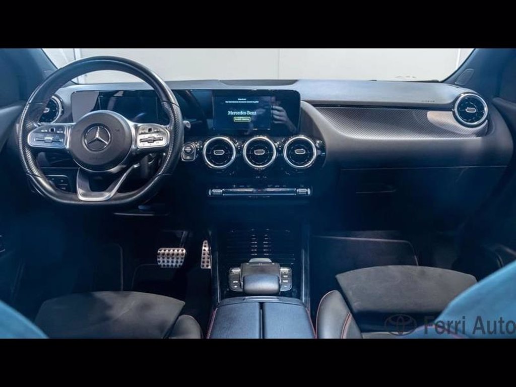 MERCEDES B 200 d premium auto
