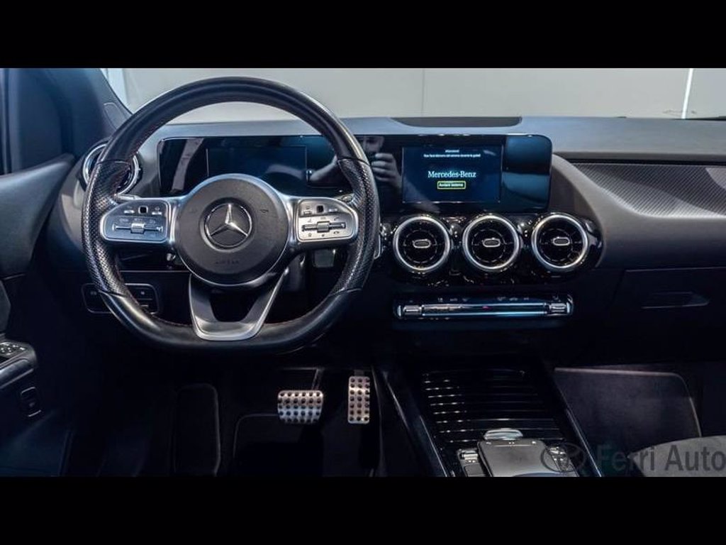 MERCEDES B 200 d premium auto