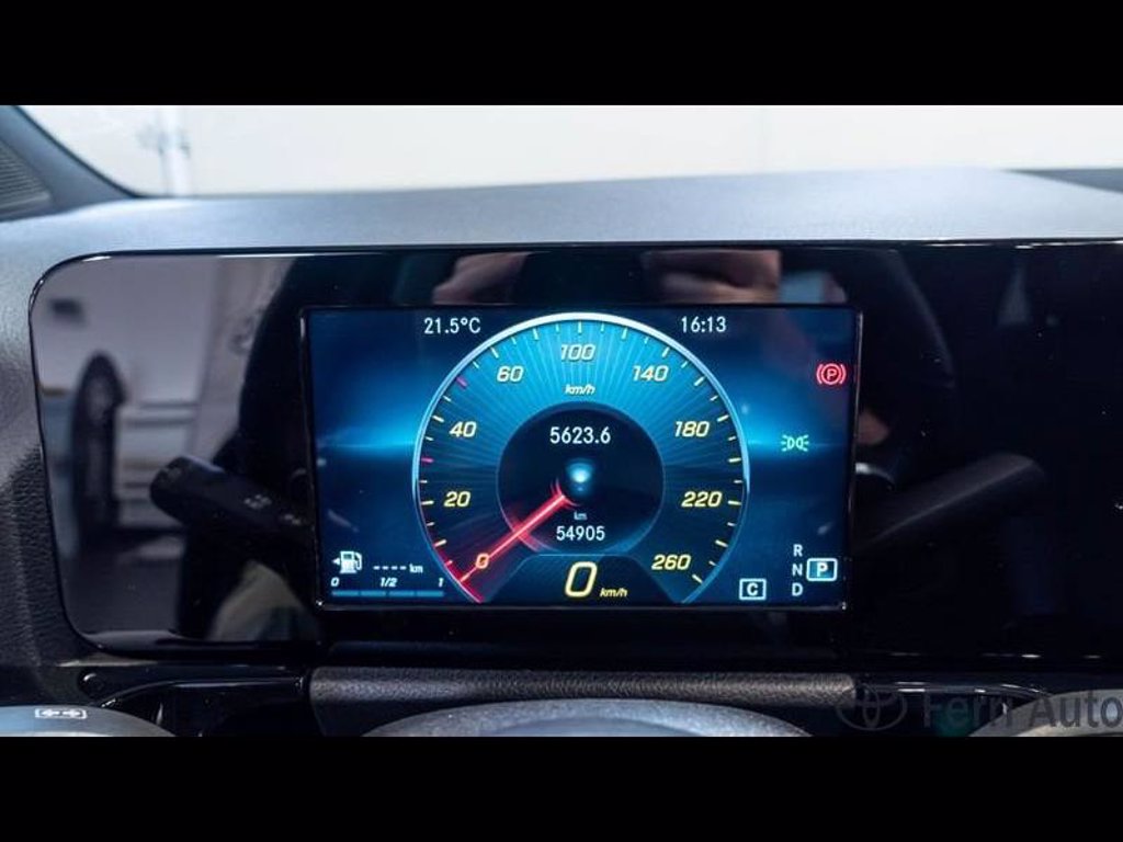 MERCEDES B 200 d premium auto