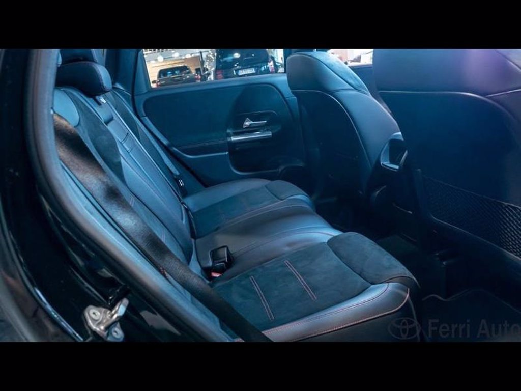 MERCEDES B 200 d premium auto
