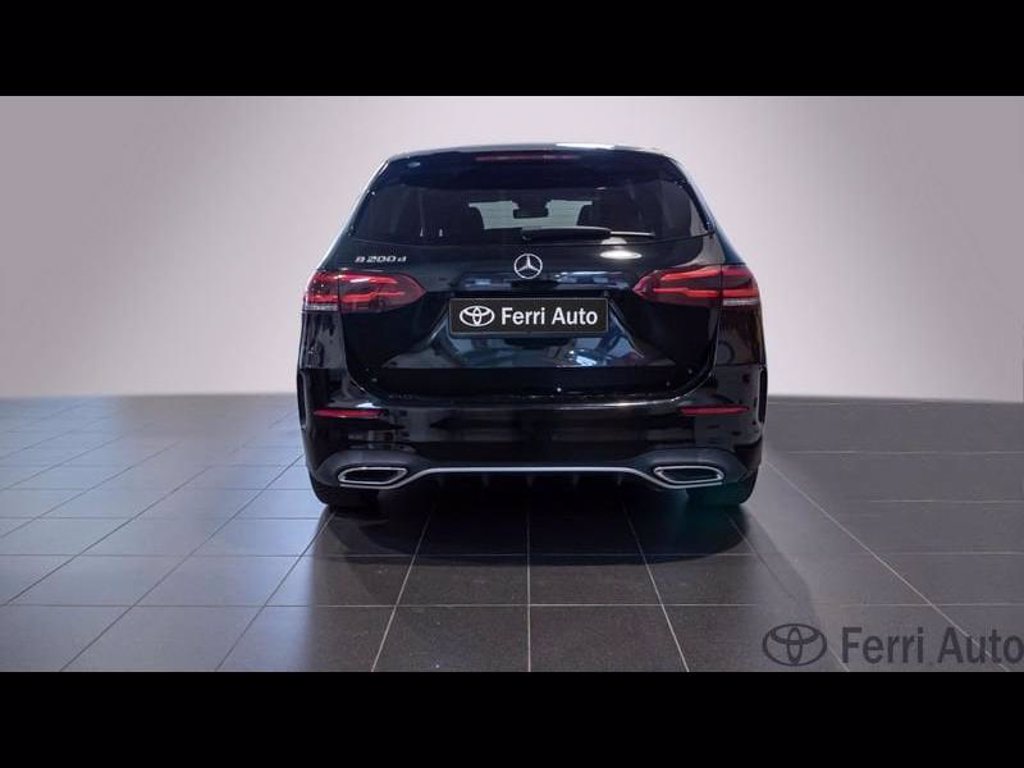 MERCEDES B 200 d premium auto