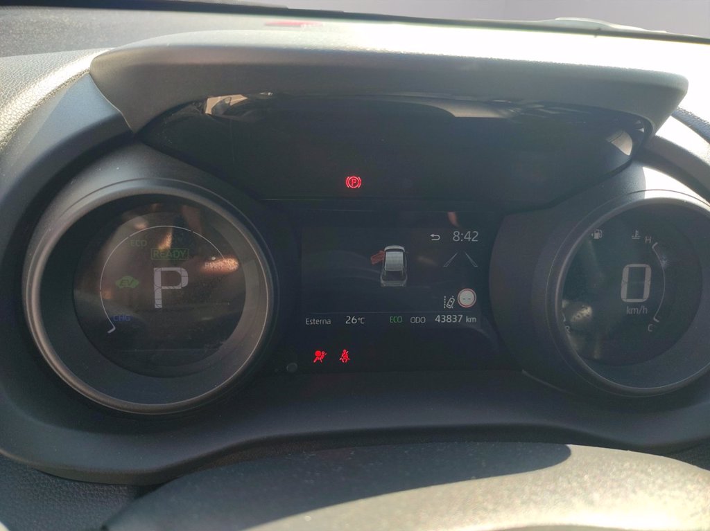 TOYOTA Yaris cross 1.5h active fwd 116cv e-cvt