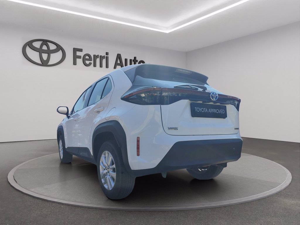 TOYOTA Yaris cross 1.5h active fwd 116cv e-cvt