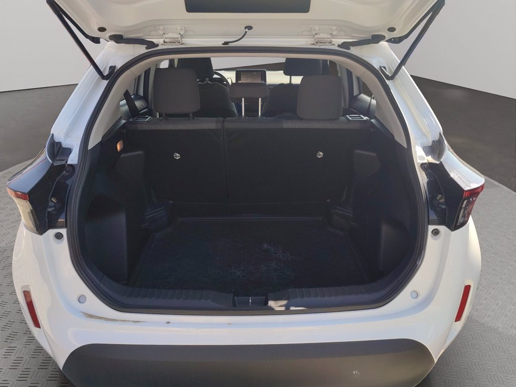 TOYOTA Yaris cross 1.5h active fwd 116cv e-cvt