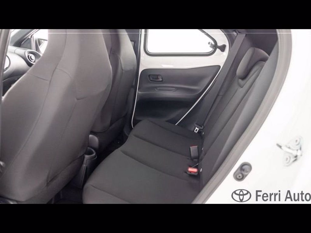 TOYOTA Aygo x 1.0 active 72cv