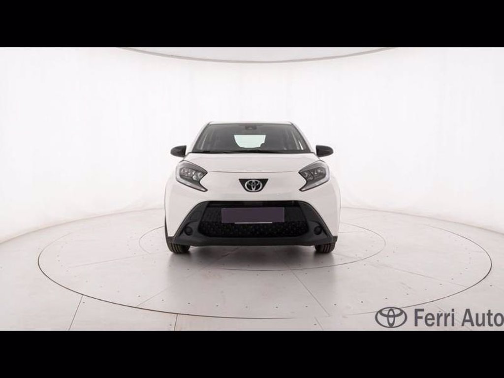 TOYOTA Aygo x 1.0 active 72cv