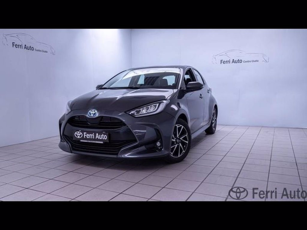 TOYOTA Yaris 1.5h trend
