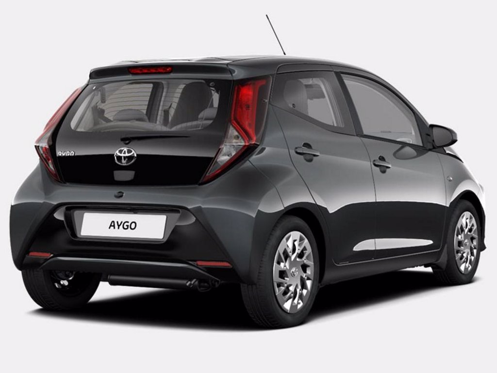 TOYOTA Aygo 5p 1.0 x-play 72cv