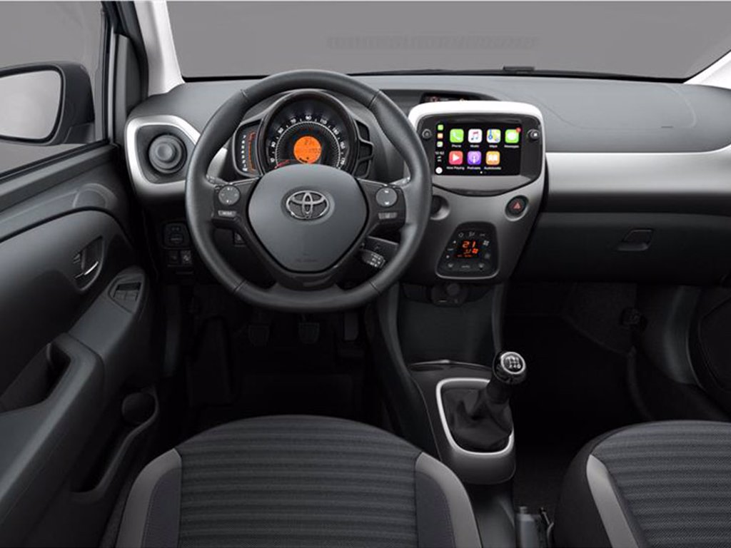TOYOTA Aygo 5p 1.0 x-play 72cv