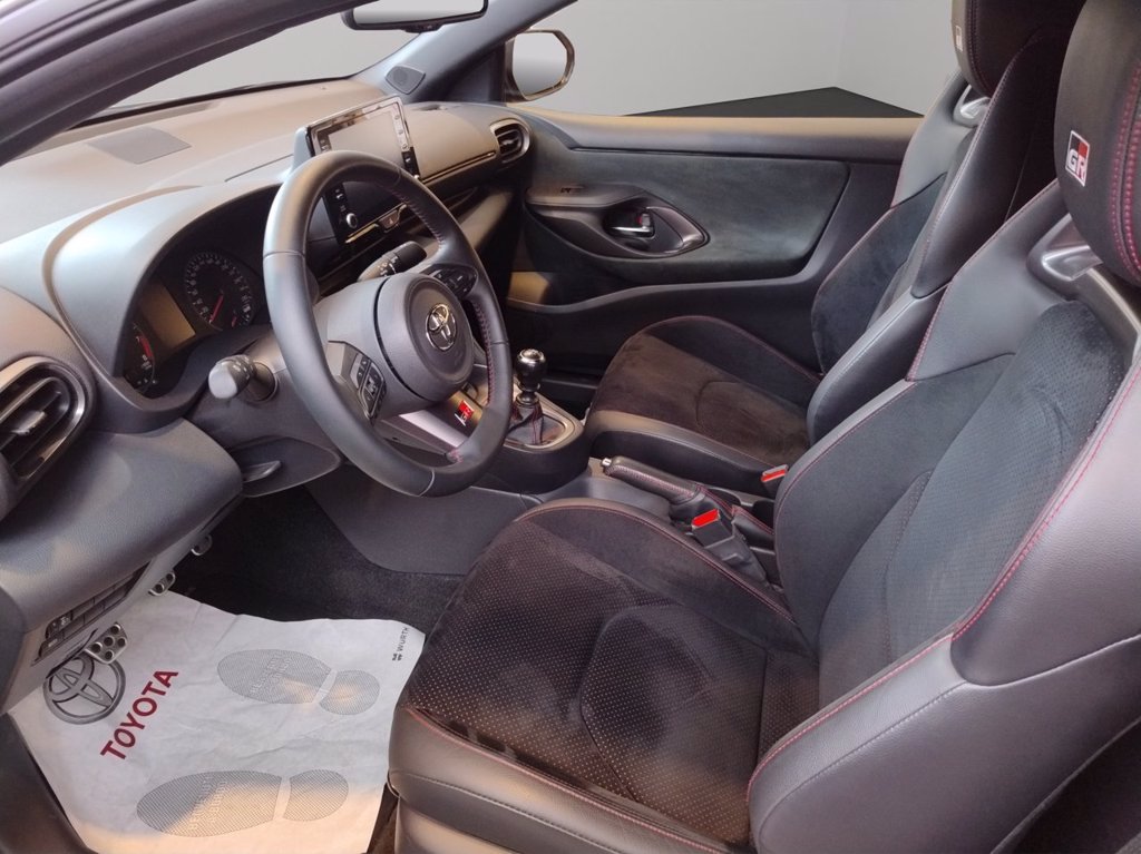 TOYOTA Gr yaris 1.6 circuit