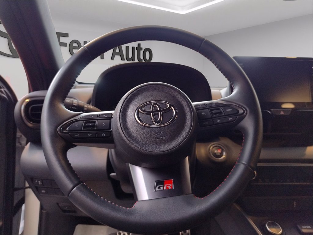 TOYOTA Gr yaris 1.6 circuit