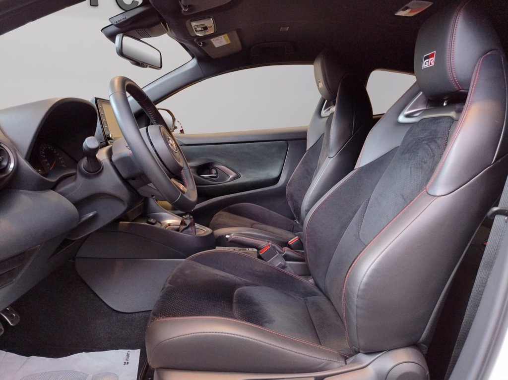 TOYOTA Gr yaris 1.6 circuit