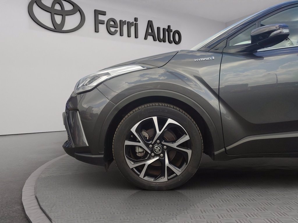 TOYOTA C-hr 2.0h trend e-cvt