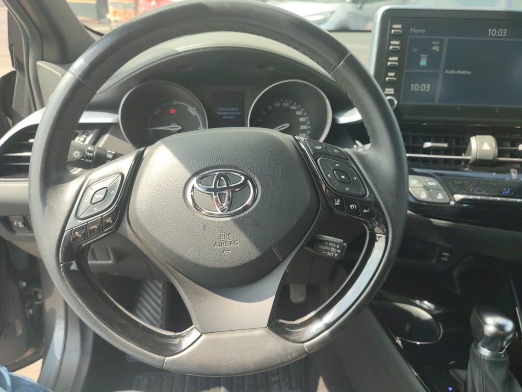TOYOTA C-hr 2.0h trend e-cvt