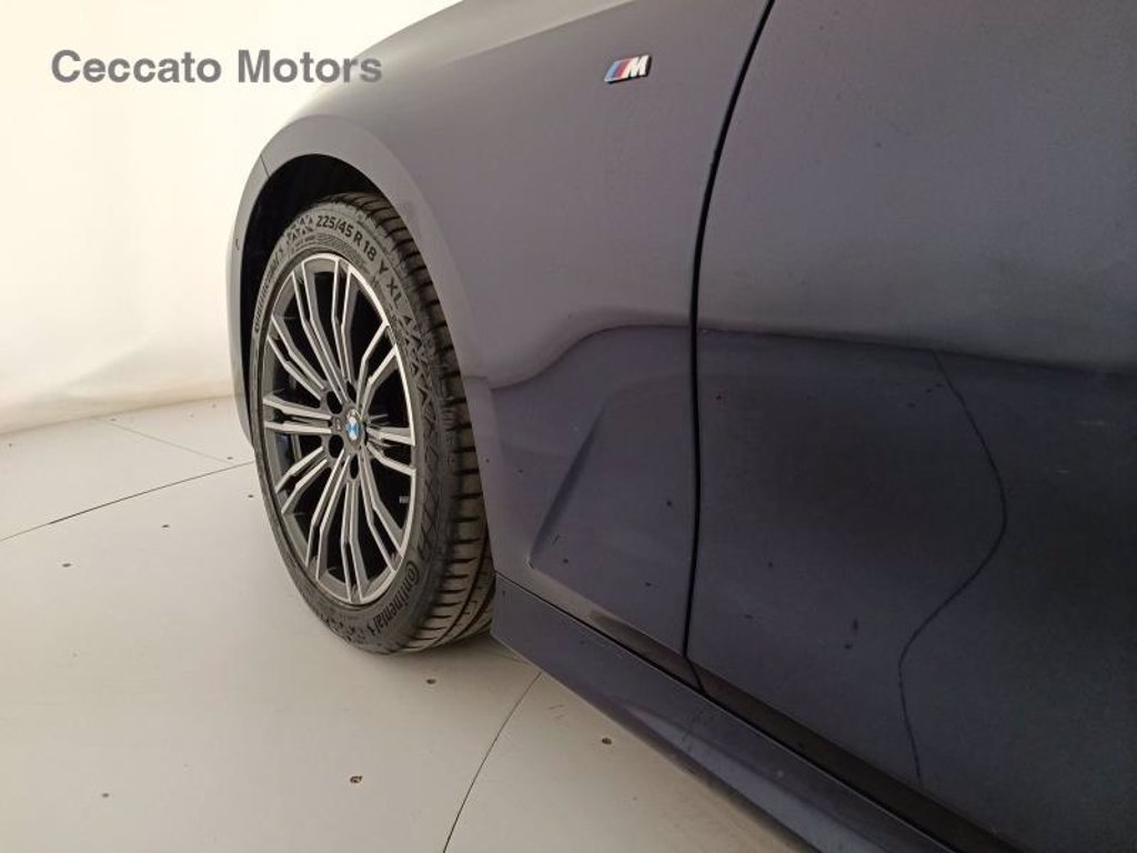 BMW 320d touring mhev 48v msport auto
