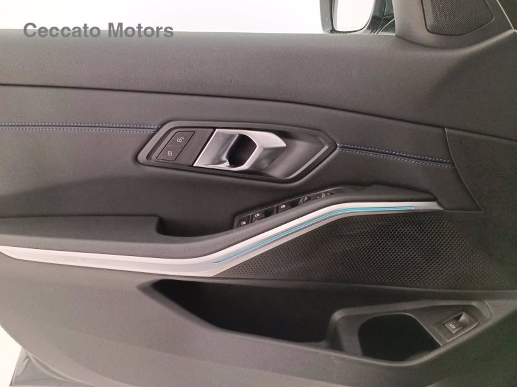BMW 320d mhev 48v msport auto