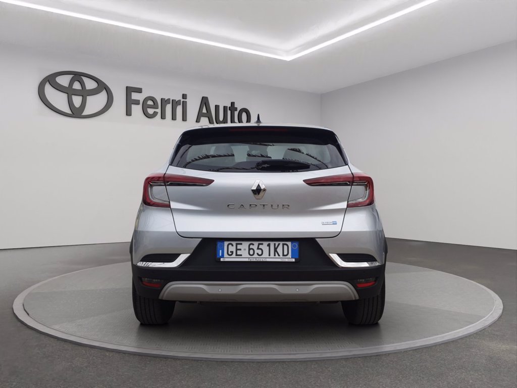 RENAULT Captur 1.6 e-tech phev intens 160cv auto my21