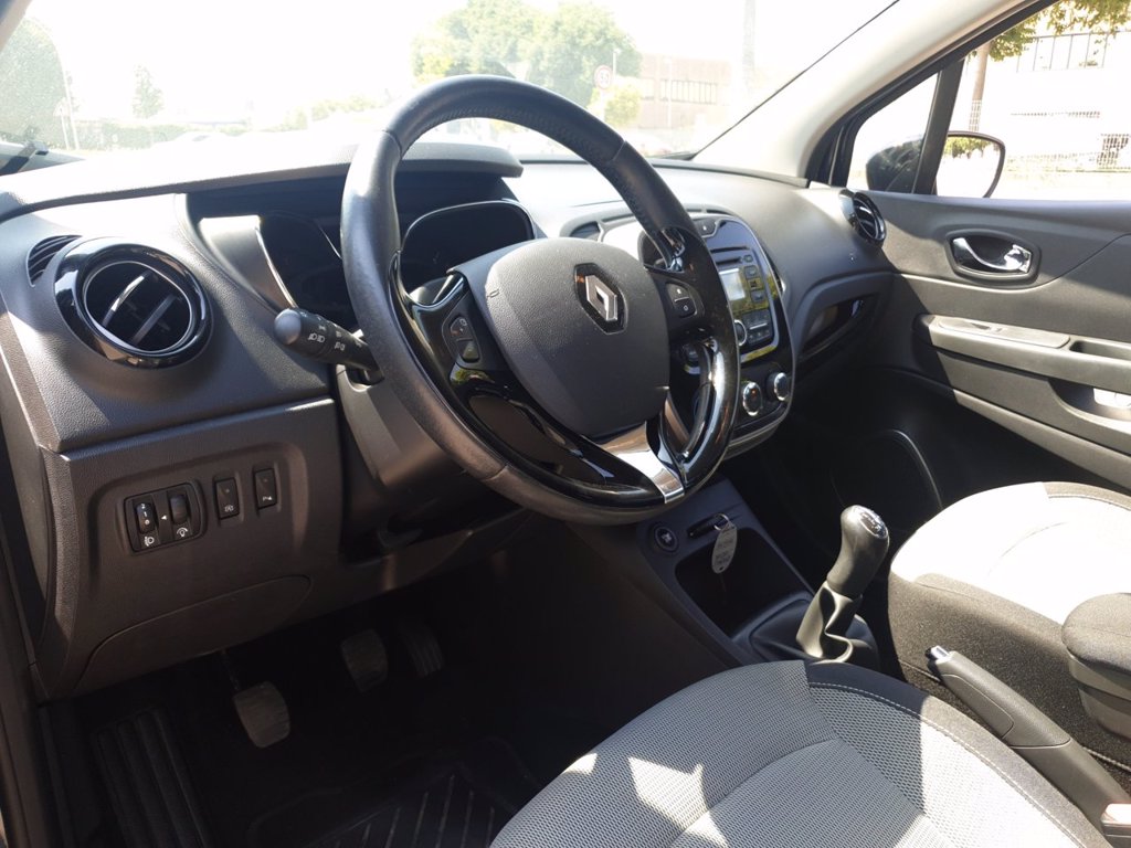RENAULT Captur 0.9 tce zen (live) 90cv e6