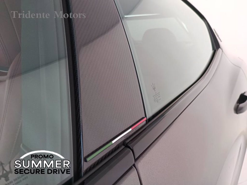 MASERATI Ghibli 3.8 v8 trofeo 580cv rwd auto