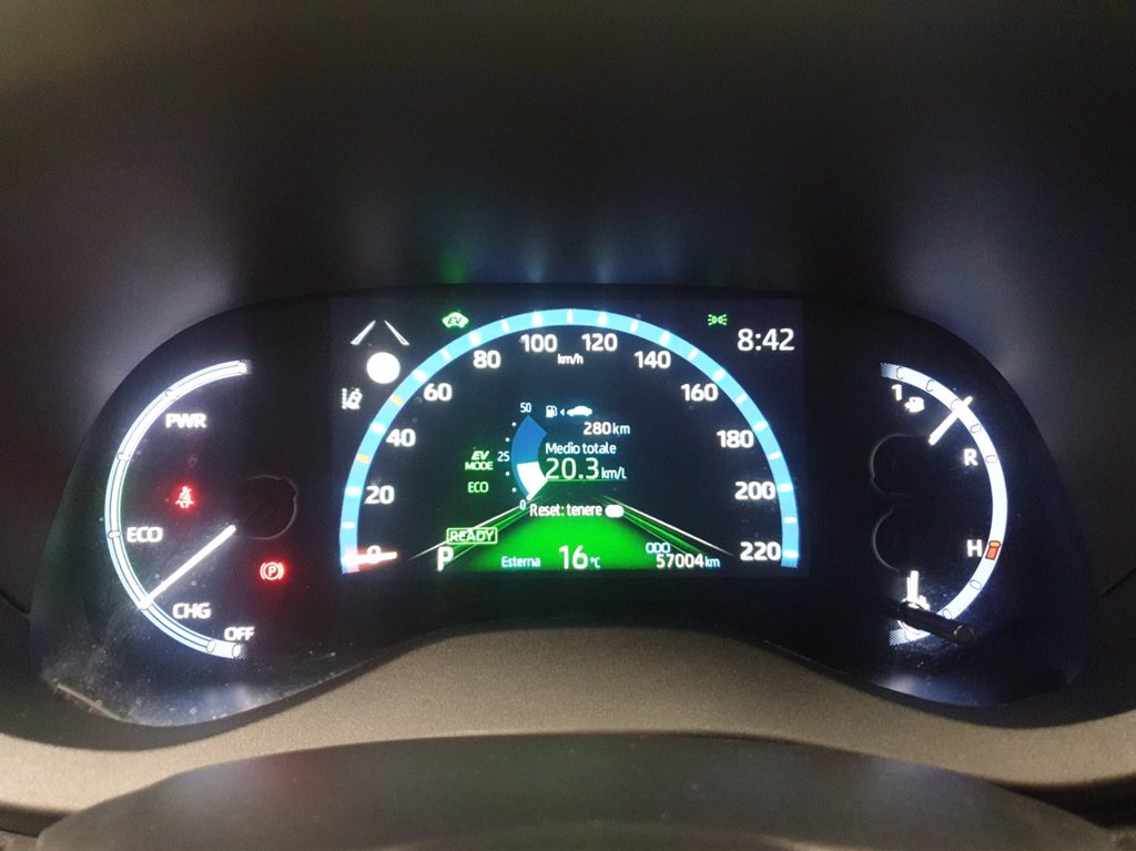 TOYOTA Yaris cross 1.5h trend fwd 116cv e-cvt