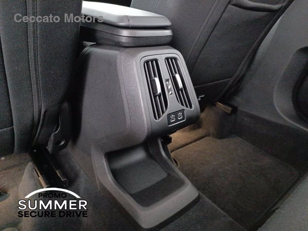 BMW 218d active tourer auto
