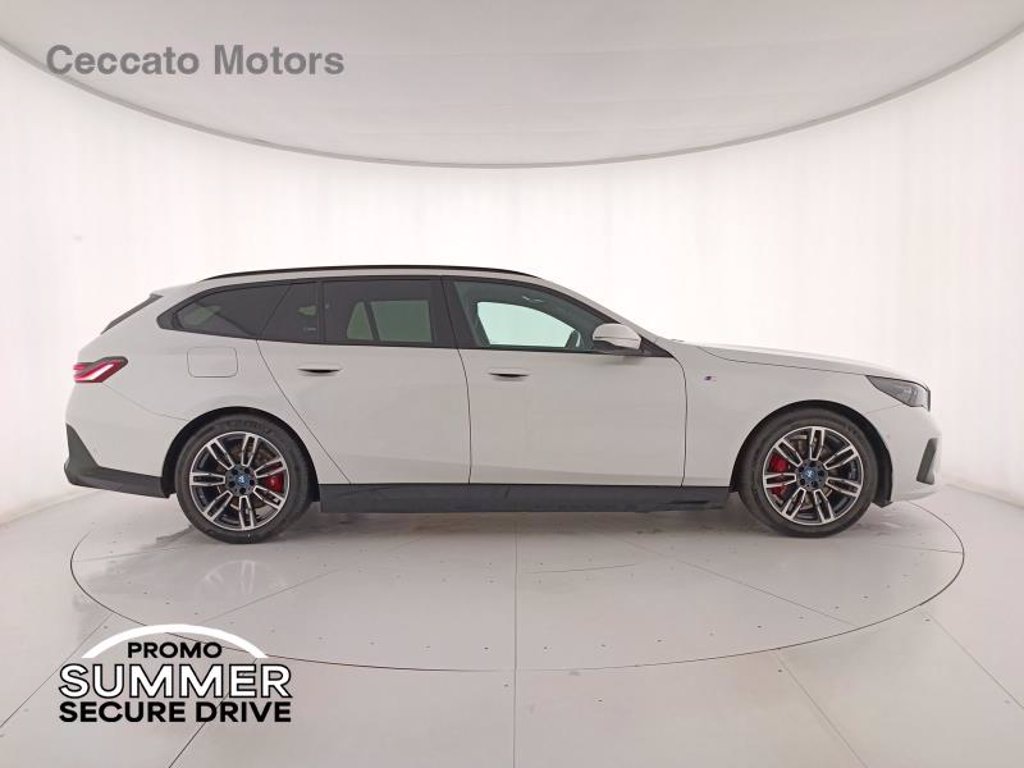 BMW 530e touring xdrive msport pro auto