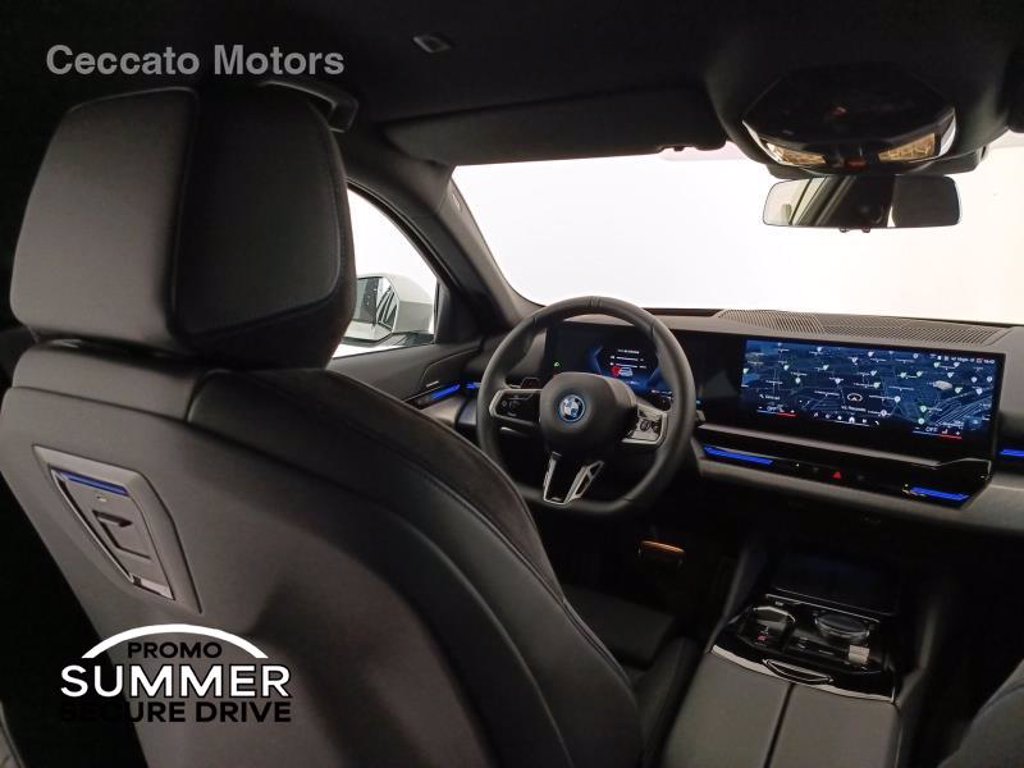 BMW 530e touring xdrive msport pro auto