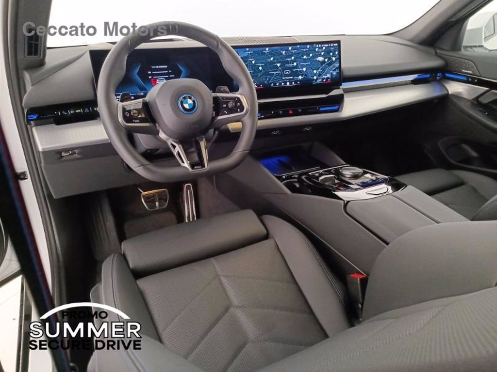 BMW 530e touring xdrive msport pro auto