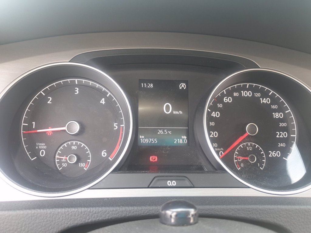 VOLKSWAGEN Golf 5p 1.6 tdi comfortline 110cv